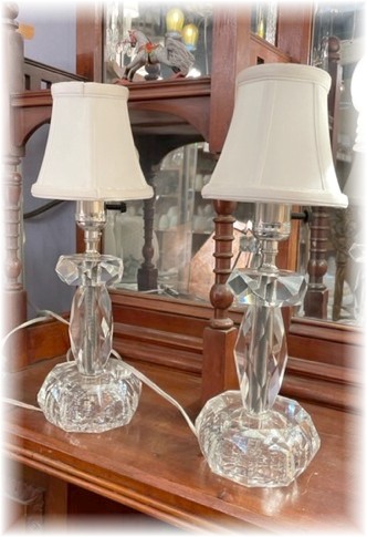 Cut crystal boudoir lamps